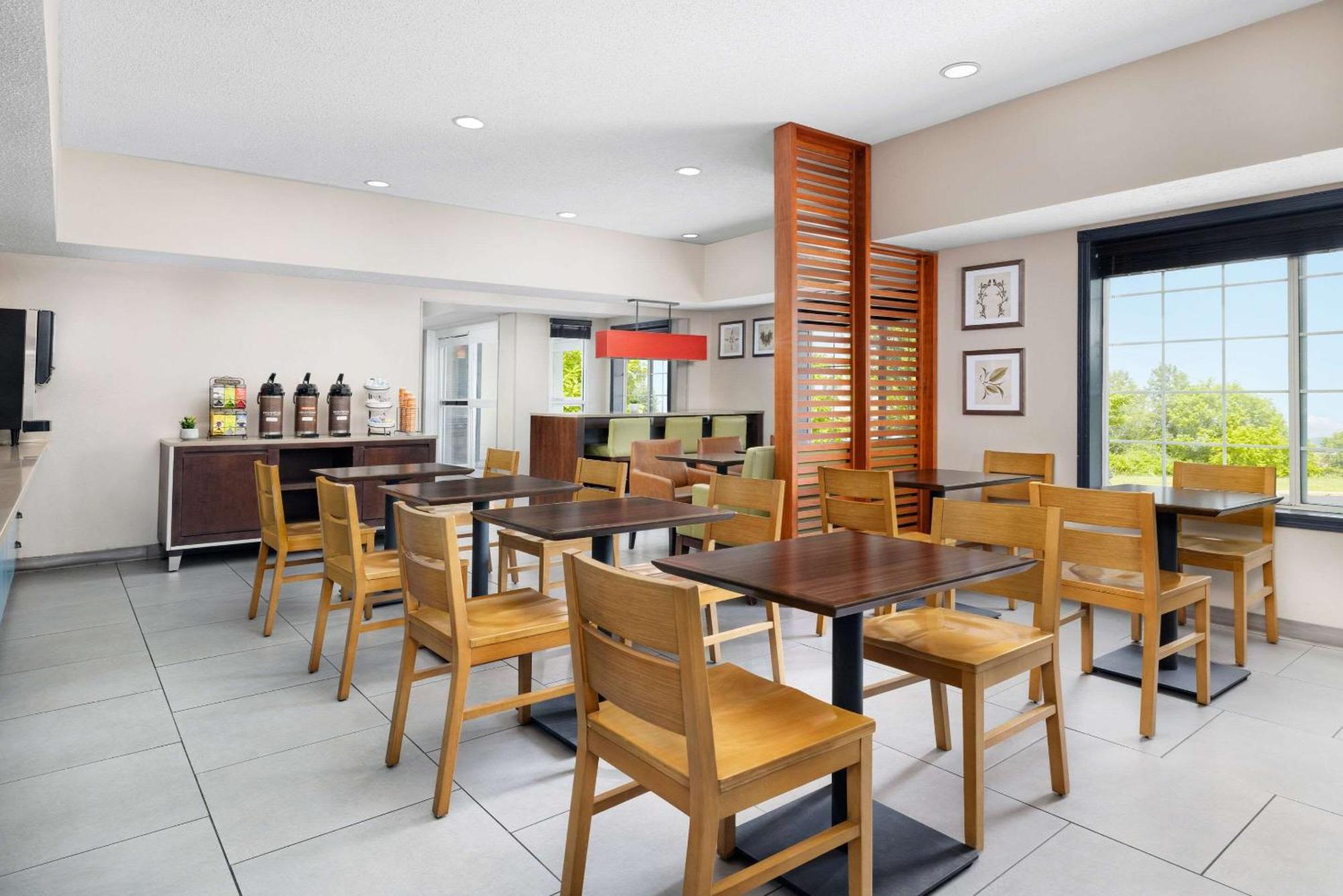 Country Inn & Suites By Radisson, Big Flats Horseheads Zewnętrze zdjęcie