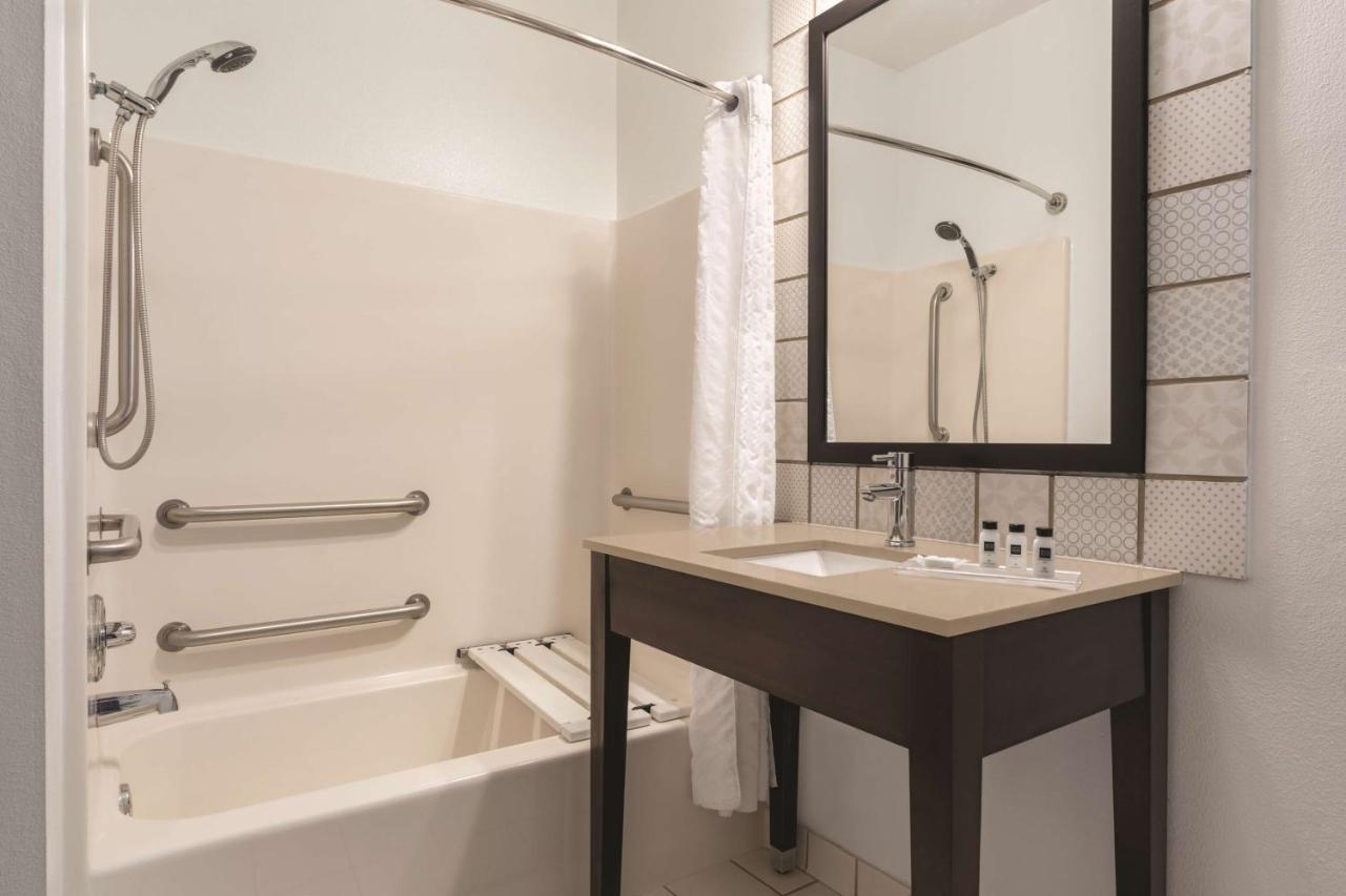 Country Inn & Suites By Radisson, Big Flats Horseheads Zewnętrze zdjęcie
